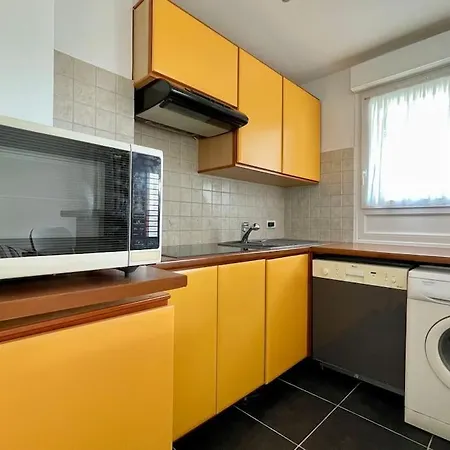 Apartment Lumineux Paris Nord-est Pantin
